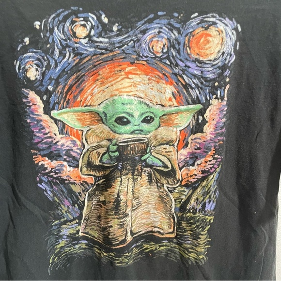 Star Wars Yoda Black Short Sleeve Graphic Tee Women’s Large Cotton Summer Casual - Picture 2 of 4